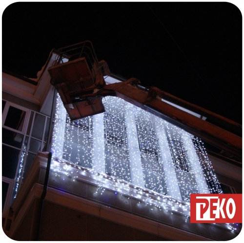 Новогоднее освещение здания, сооружений от компании РЕКО г. Киров.